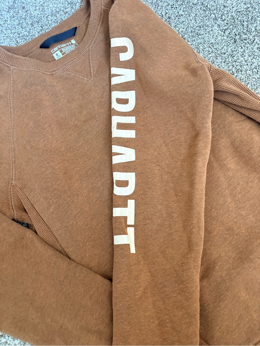 Carhartt Women's Brown Crewneck Sweatshirt with Sleeve Logo - Picture 4 of 9